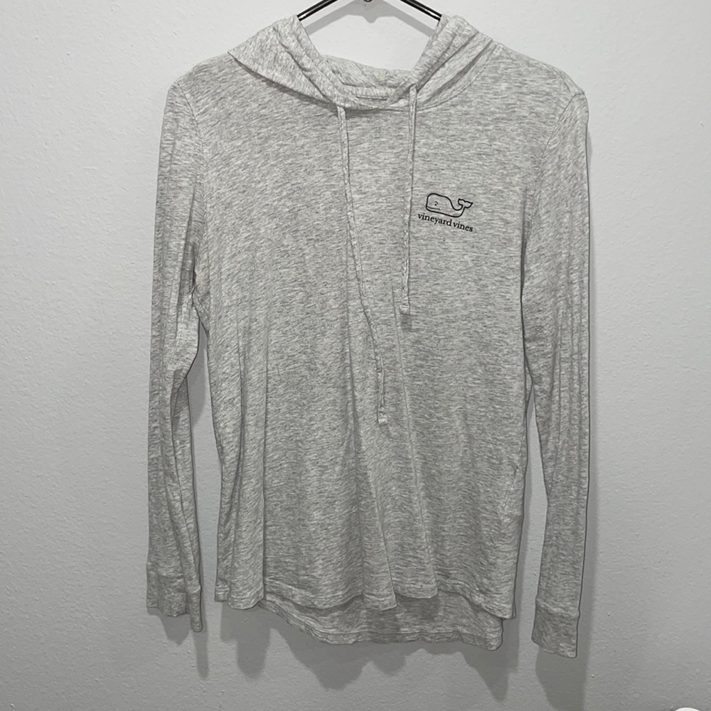 Vineyard vines long sleeve hoodie tee